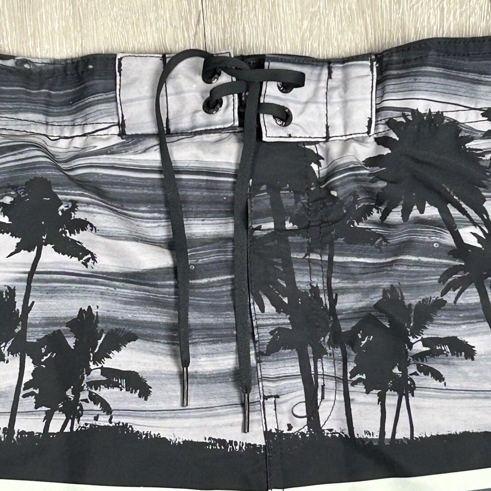 Speedo Mens 2XL Gray Black Tropical Swim Trunks Board Shorts Lined Palm Trees - Picture 2 of 8